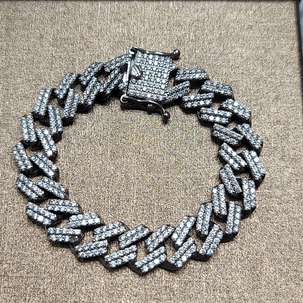 Silver Bracelet marked 925